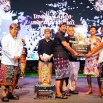 Ketua DPRD Badung Hadiri Dresta Lango dan Dharma Shanti XX Desa Adat Bualu, Tegaskan Komitmen Pelestarian Tradisi