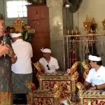 Ketua DPRD Badung Hadiri Pemelaspasan Gong Gede Hibah Pemkab Badung di Legian